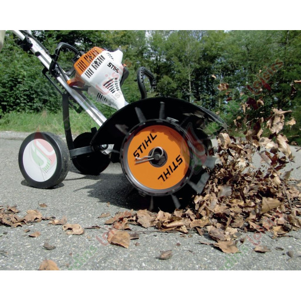 Balai-Brosse KB-KM Stihl à Vendre