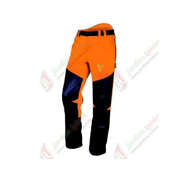 Vêtement et pantalon spécial bucheron