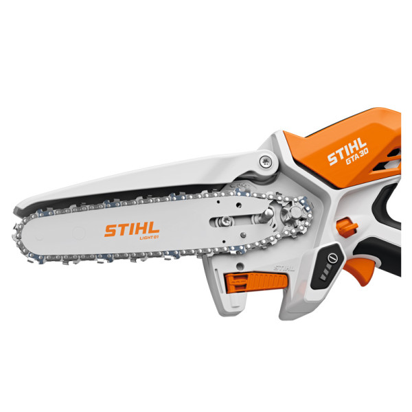 Mini tronçonneuse STIHL GTA 30 à batterie avec 2 batteries + chargeur