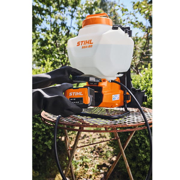 Pulvérisateur à batterie STIHL SGA 60 Pack AK 10 + AL 101 (15 L)