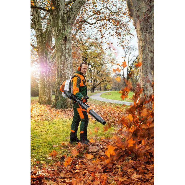 Souffleur à feuilles thermique STIHL BR450