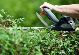 Taille haie Husqvarna vs Taille haie Stihl : Lequel choisir ?